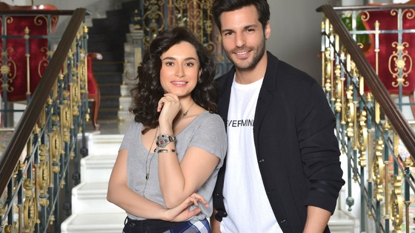 foto Serkan Cayoglu e Hande Dogandemir