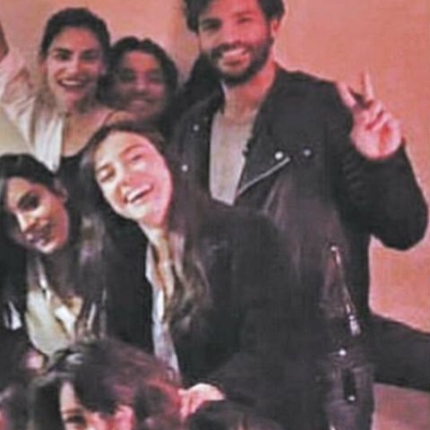 foto Serkan Cayoglu e Ozge Gurel Cherry Season