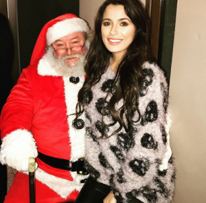 foto Alessia Macari con Babbo Natale