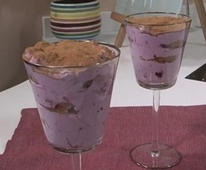 foto tiramisù ai frutti di bosco