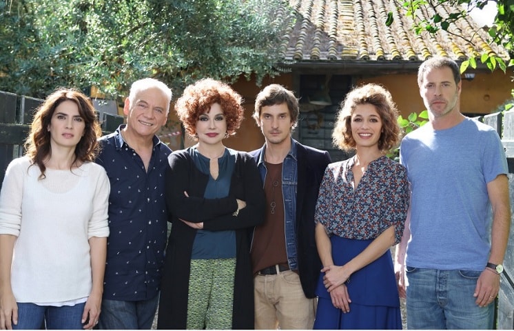 Foto Tutto può succedere cast