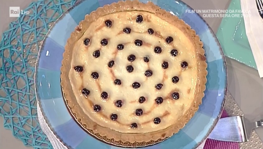 foto crostata ricotta amarene