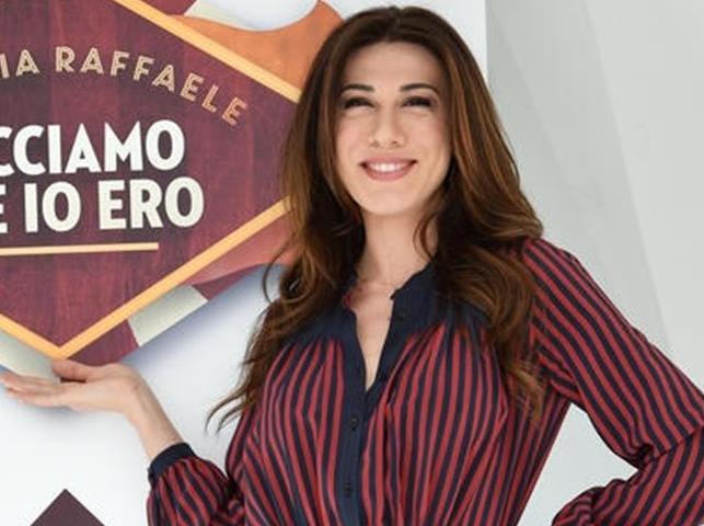 Foto Facciamo che io ero Virginia Raffaele