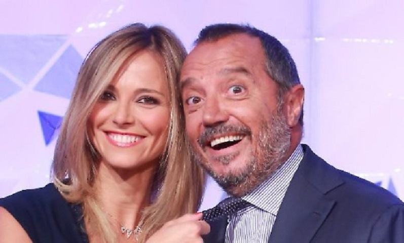 Foto Francesca Fialdini e Franco di Mare conduttori