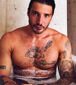 foto Stefano de martino nudo