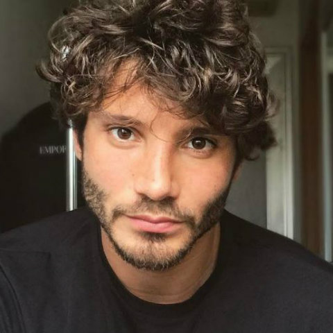 foto stefano de martino l'isola dei famosi ultima fermata