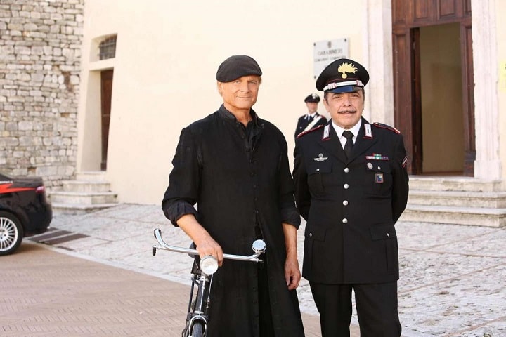 Foto Don Matteo Terence Hill e Nino Frassica