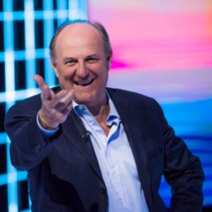 foto gerry scotti caduta libera flavio insinna l'eredità