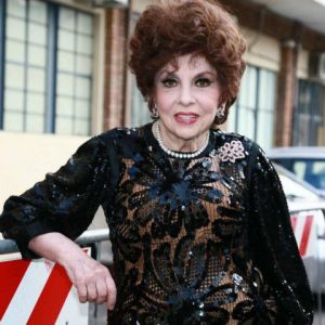 foto gina Lollobrigida ricoverata domenica in mara venier