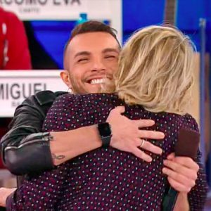 foto marco carta amici 18 maria de filippi