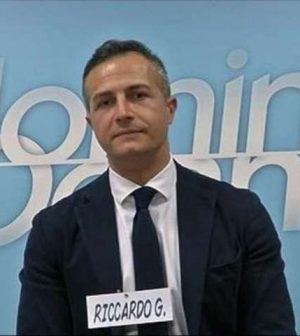 foto riccardo tronoover