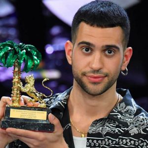 foto mahmood vince sanremo 2019