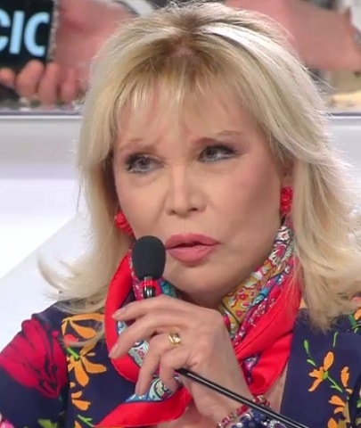 foto Amanda Lear a sanremo young