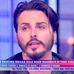 foto Tony Colombo moglie incinta live non è la d'urso