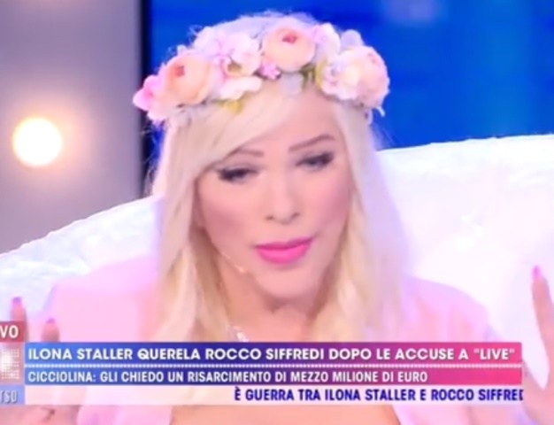 Foto Ilona Staller Live Non è la d'Urso