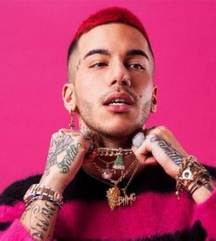 Foto Sfera Ebbasta giudice a X Factor