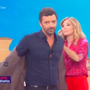 foto Alberto Matano Lorella Cuccarini la vita in diretta