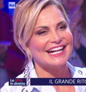 Foto Simona Ventura a La vita in diretta