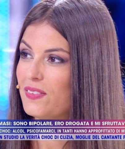 Foto Sara Tommasi a Live Non è la d'Urso