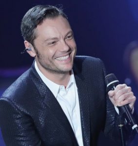 Foto Tiziano Ferro a Sanremo 2020