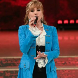 foto Milly Carlucci il cantante mascherato concorrenti