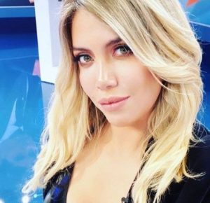 Foto Wanda Nara GF Vip sofferenza