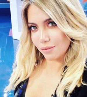 Foto Wanda Nara GF Vip sofferenza