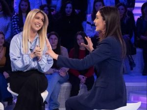 foto wanda nara si confessa a verissimo