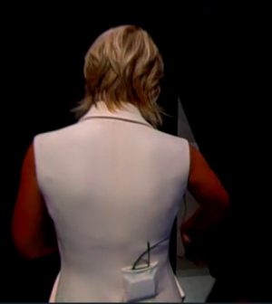 foto c'è posta per te Maria De Filippi lascia lo studio