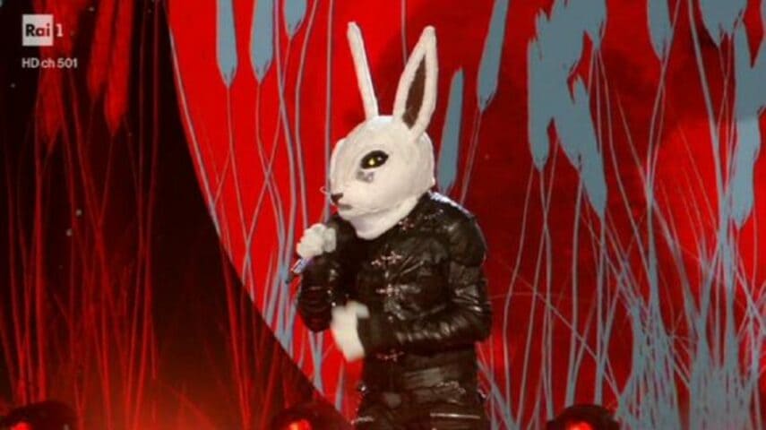 foto il coniglio cantante mascherato finale
