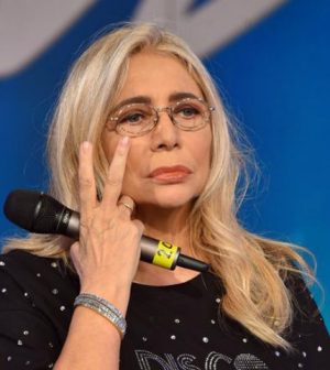 foto_mara_venier_sanremo_2020_domenica_i