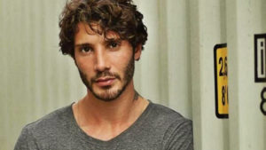 foto Stefano De Martino belen confessione