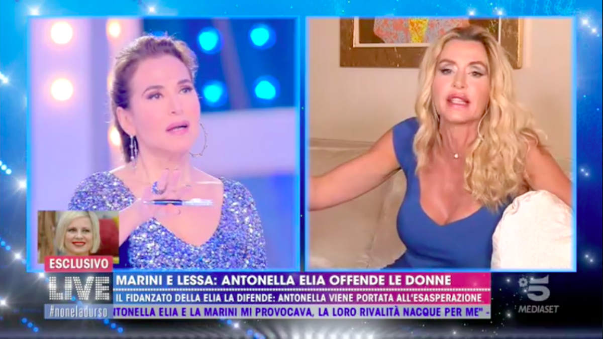 foto Barbara D'Urso si arrabbia con Valeria Marini live non è la d'urso