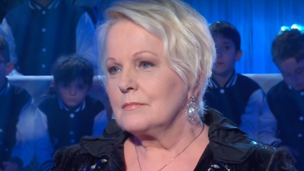 Chi Veste Katia Ricciarelli Al Grande Fratello
