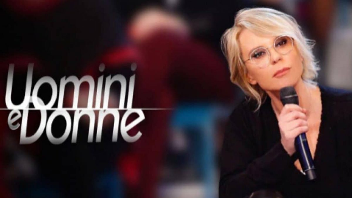 foto maria de filippi news ued