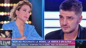 foto live non è la d'urso Elena Morali ricatto Luigi Favoloso