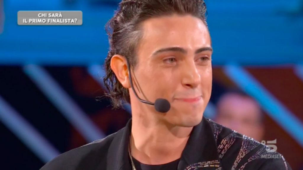 Michele Bravi Amici Di Maria De Filippi