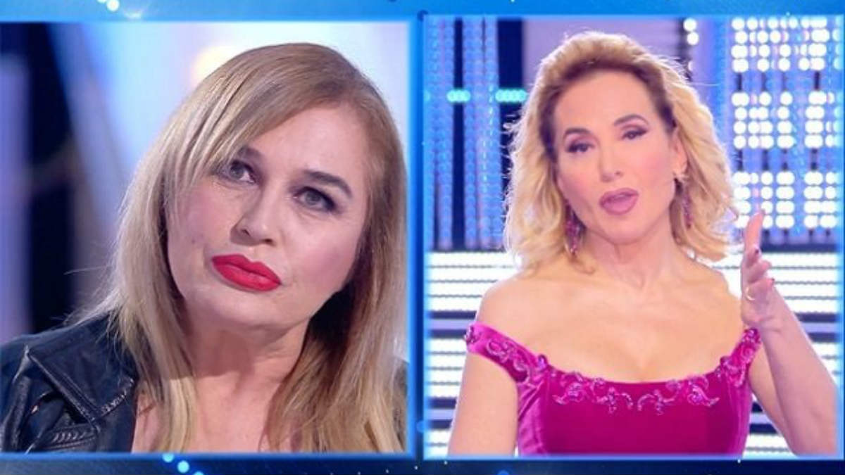 foto Lory Del Santo live non è la d'urso rivelazione padre del figlio