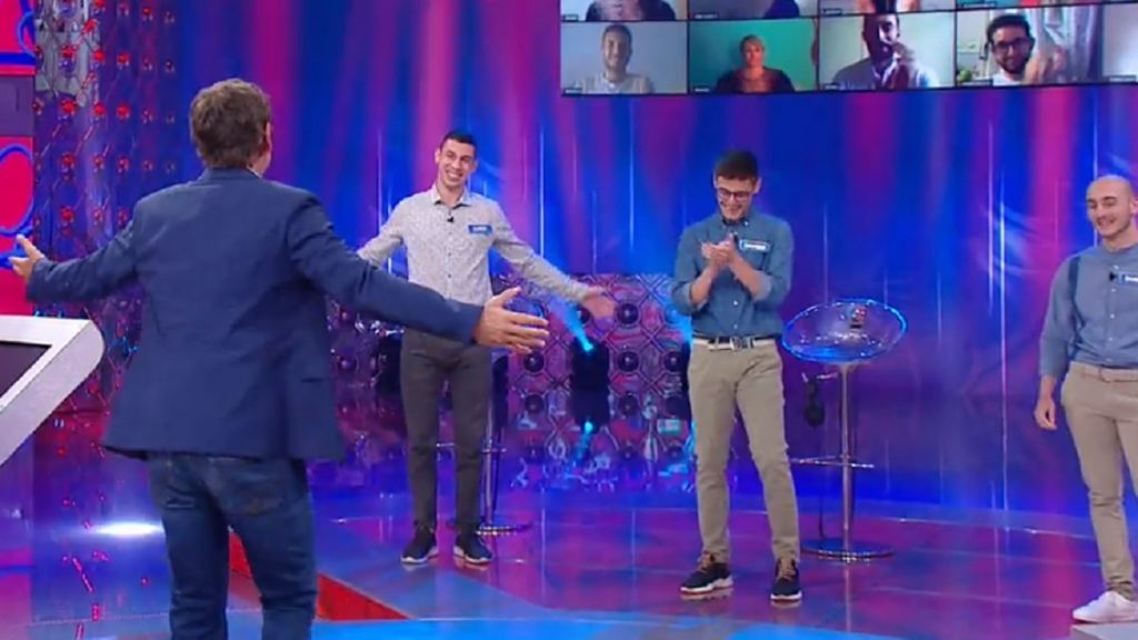 Catena Di Salvataggio Grande Fratello Ieri Sera