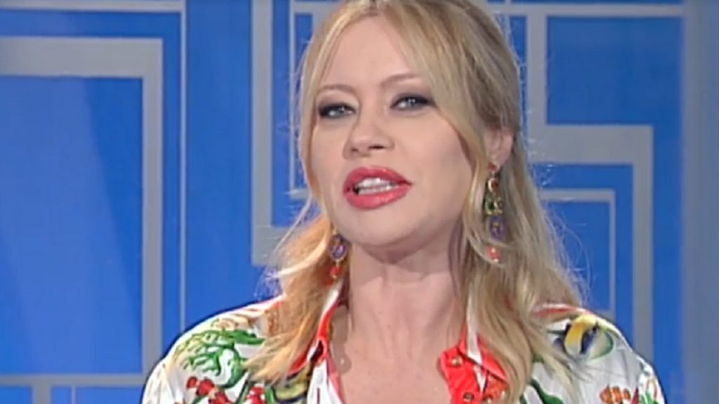 Anna Falchi, confessione a C'è tempo per&hellip; &quot;Il mio carattere è