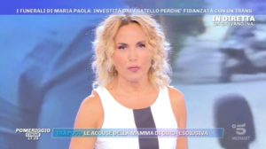 Foto Barbara d'urso In Difficoltà a Pomeriggio Cinque