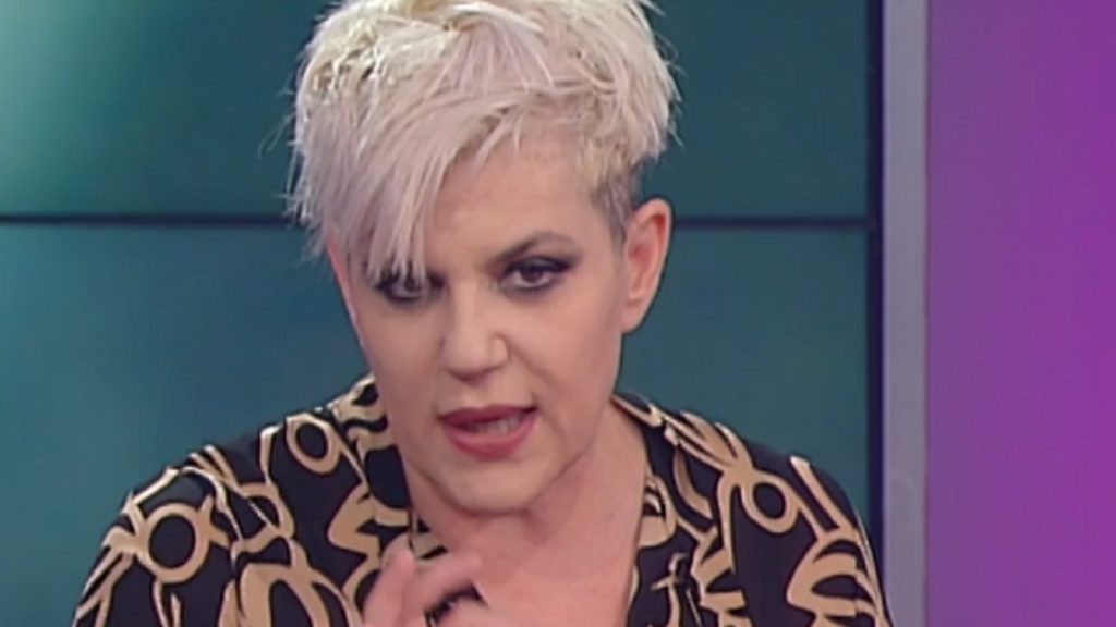 Storie Italiane, Manuela Villa parla del suo passato e ...