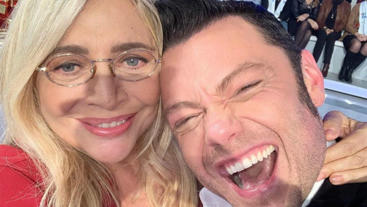 foto Mara Venier Tiziano Ferro domenica in