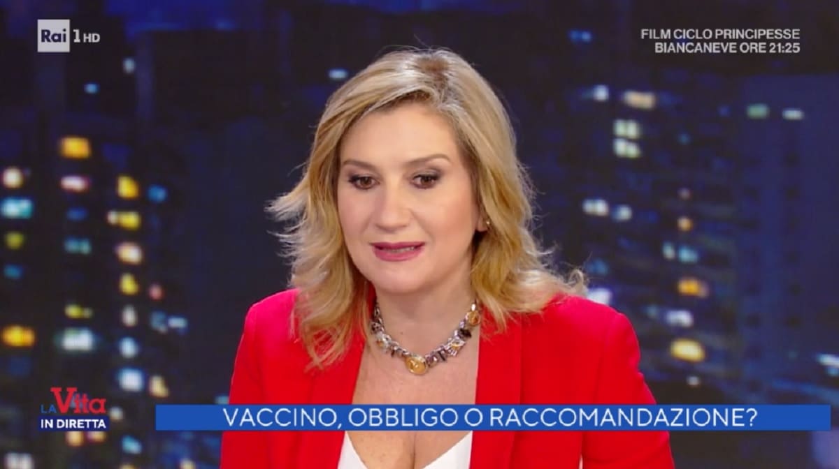 foto di Serena Bortone a La vita in diretta del 29 dicembre