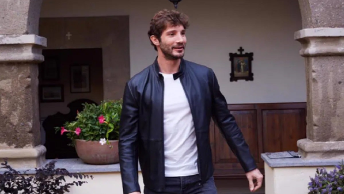 Foto Che Dio Ci Aiuti 6 Stefano De Martino