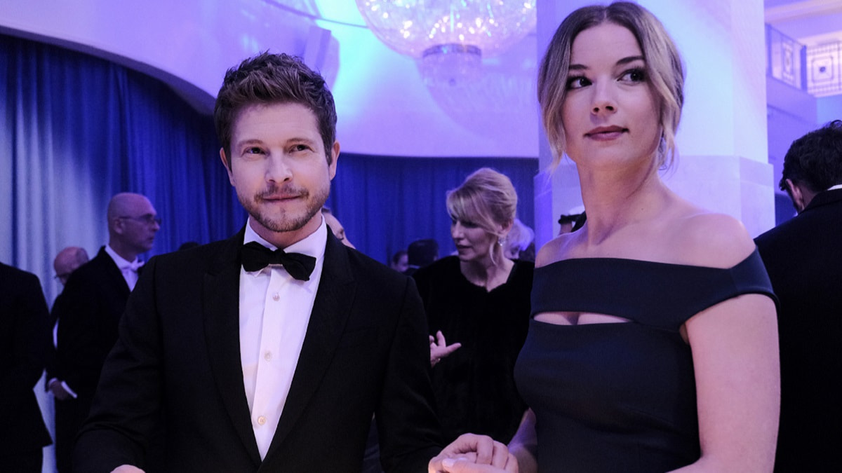 Foto The Resident Matt Czuchry e Emily VanCamp