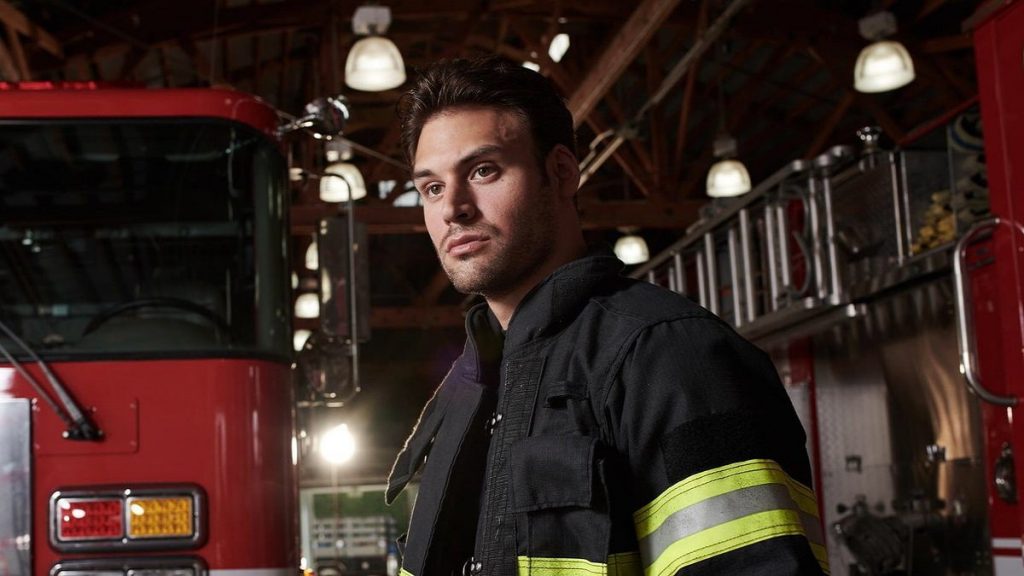 911 stagione 5 l'attore di Eddie