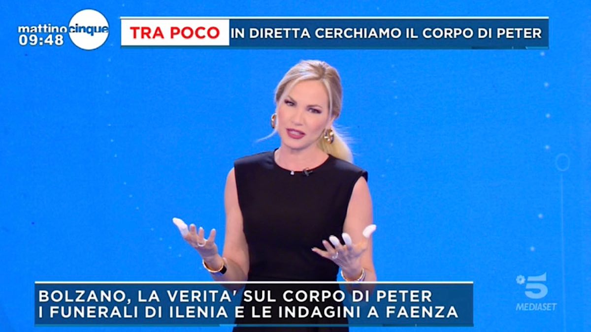 Foto Federica Panicucci dita fasciate