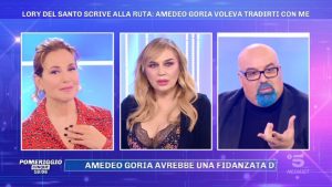 foto Lory Del Santo a Pomeriggio 5