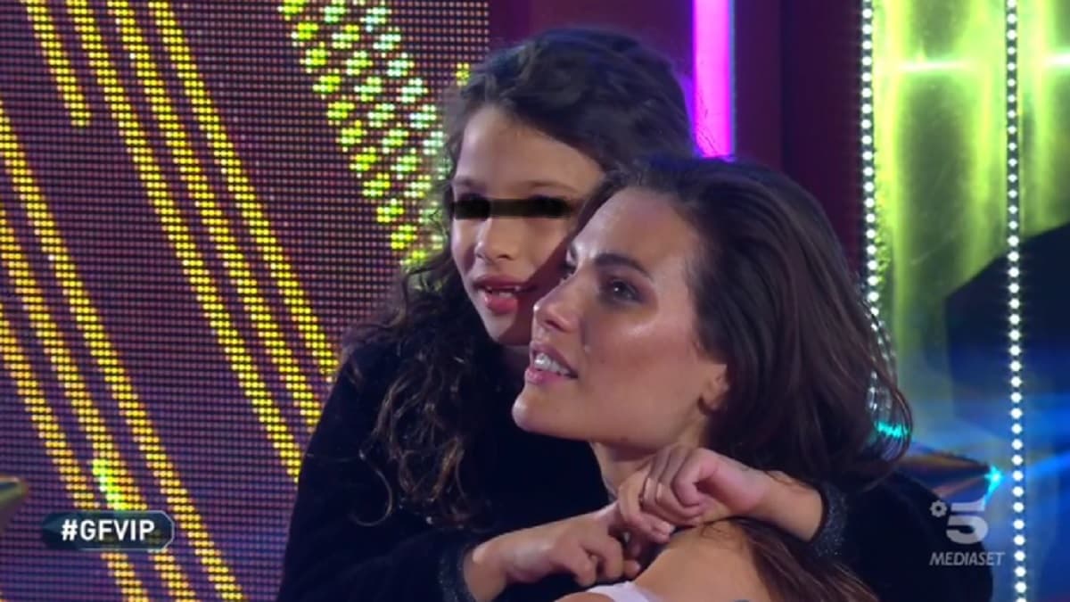 foto Dayane Mello con la figlia Sofia